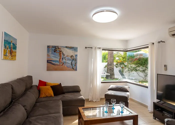 La Villa Calypso - Vivienda Vacacional Con Piscina Privada